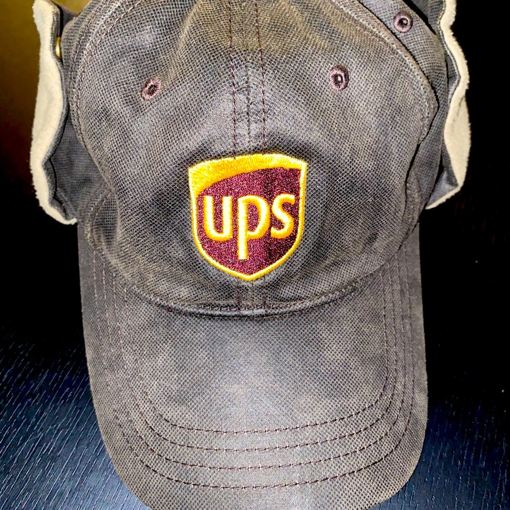 Vintage ups hat